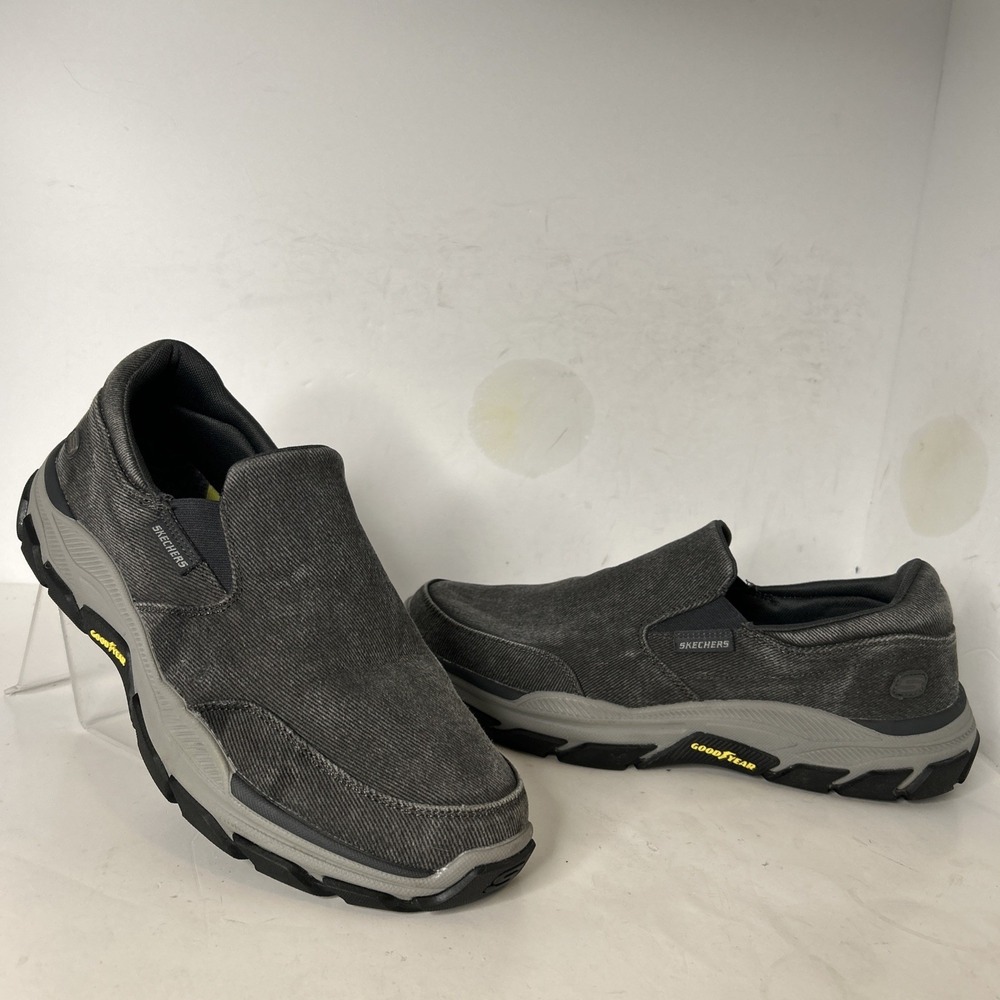 SKECHERS Men's Sz. 11.5  Gray Relax Fit Respected-Fallston Slip-on‎ NWOB
